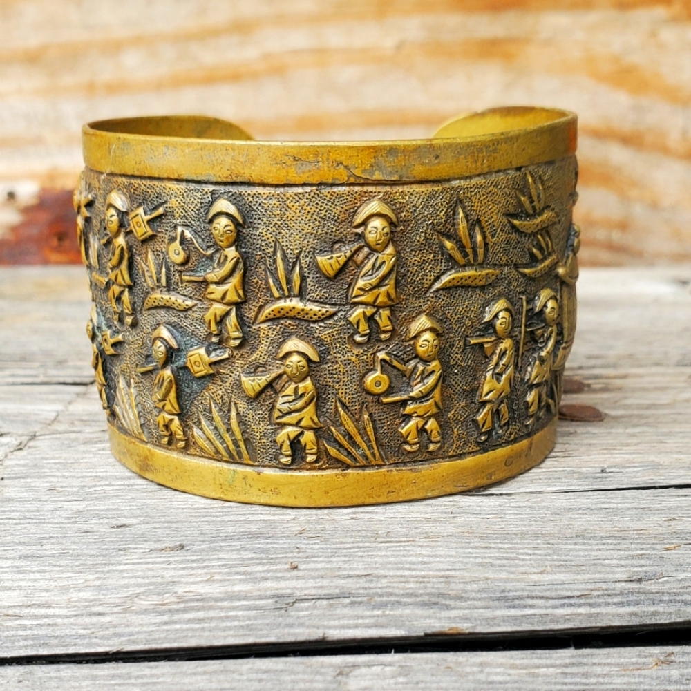 vintage chinese brass cuff bracelet